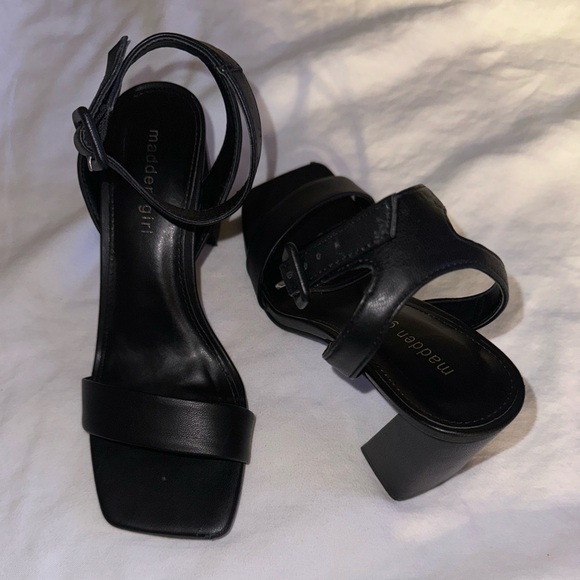 MADDEN GIRL | WOMEN’S WINNII HEELS | ADJUSTABLE STRAP & BUCKLE | BLACK | SIZE 7 - Picture 3 of 10